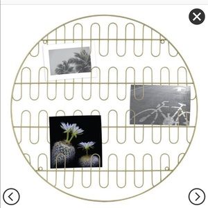 Project 62 wire bulletin board, 18” diameter